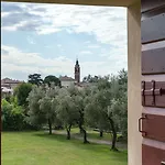 Ca' Sette Hotel 4*
