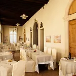 Ca' Sette Hotel 4*