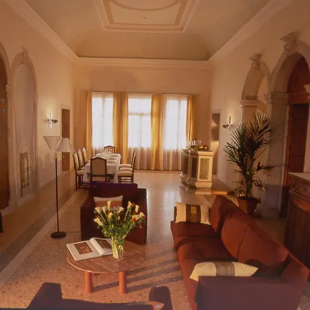 Ca' Sette Ξενοδοχείο