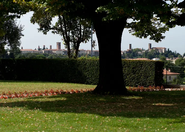 Ca' Sette Szálloda 4*